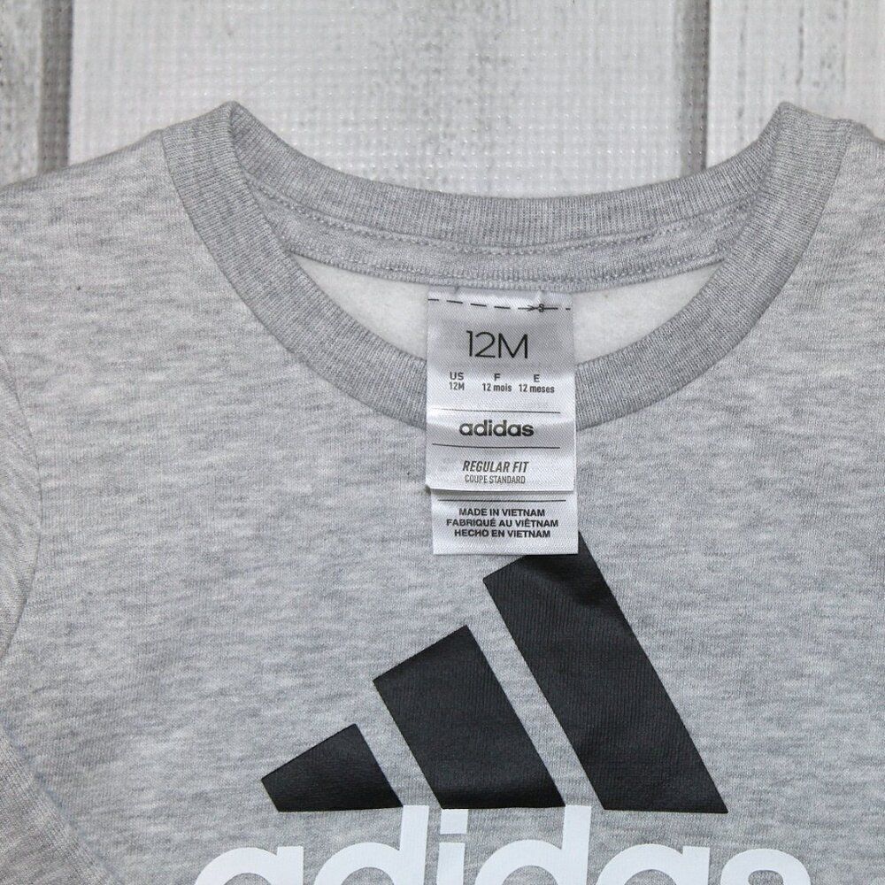 NEW Adidas Boys Pullover Sweatshirt 12M - Picture 2 of 3